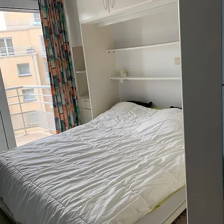 Zeezicht Iii - Modern Seaview With Swimmingpool T42 Oostende